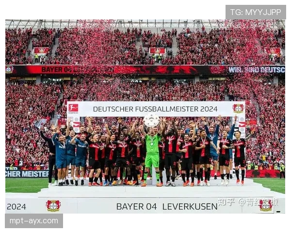 奥格斯堡新赛季备受瞩目，能否打破困境实现强势反弹？