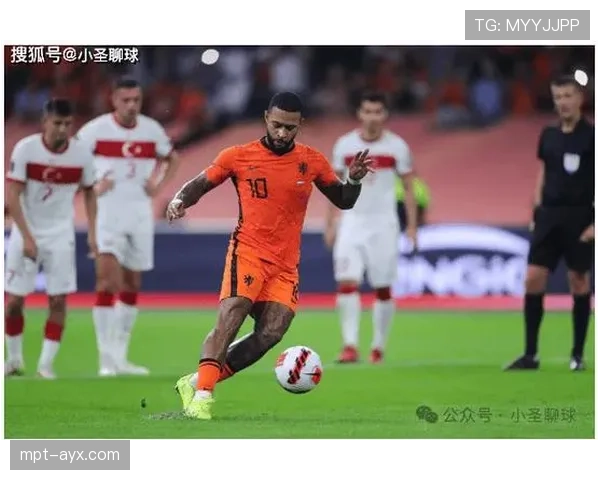 梅赫伦防守体系实现关键突破，稳固防线成球队崛起秘诀