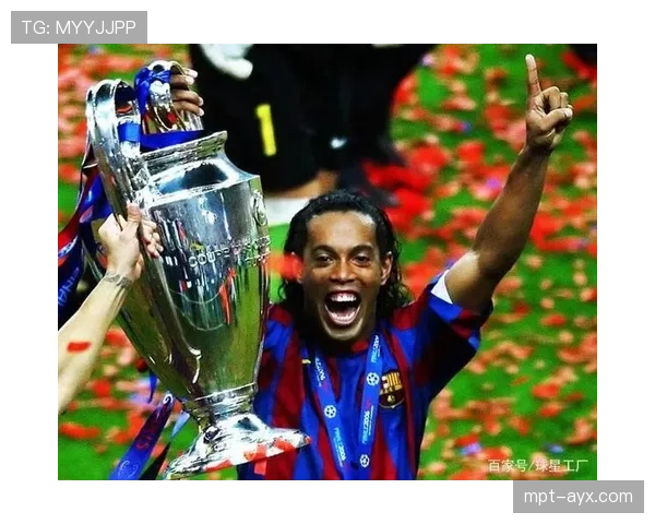 小罗退役后还在夜店蹦迪，这状态谁信他拿过金球奖